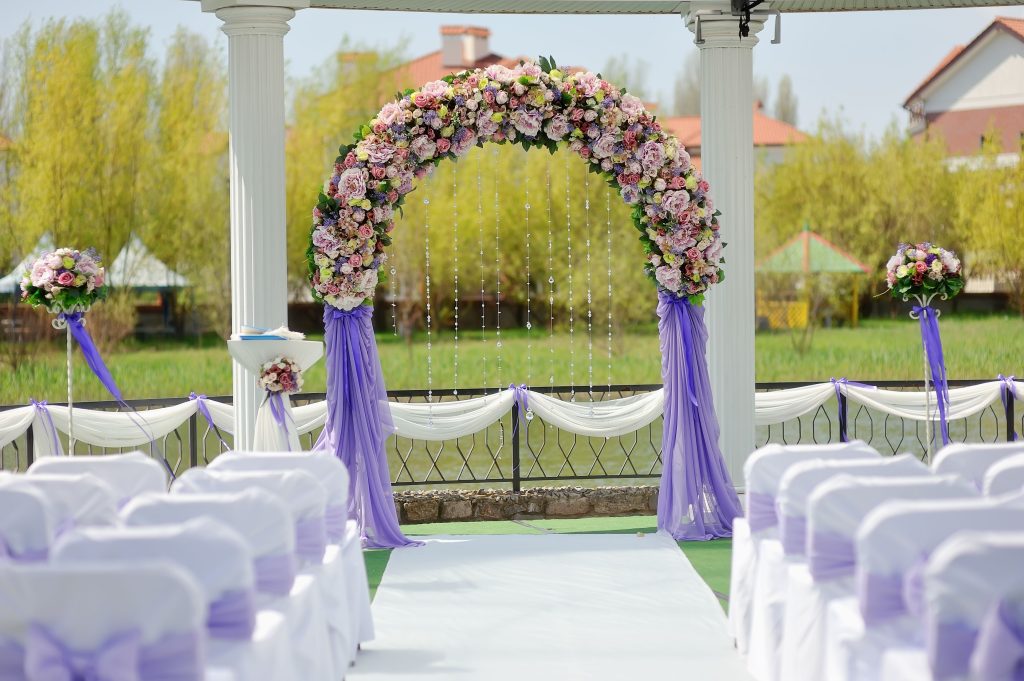 Host Your Dream Wedding With Onsite Accommodation At The Trawool Estate In Victoria