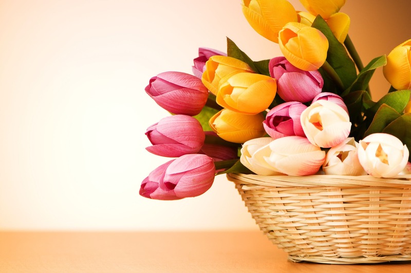 Celebrate Birthdays with Beautiful Flowers Delivery in Estero, FL from Heaven Scent Flowers