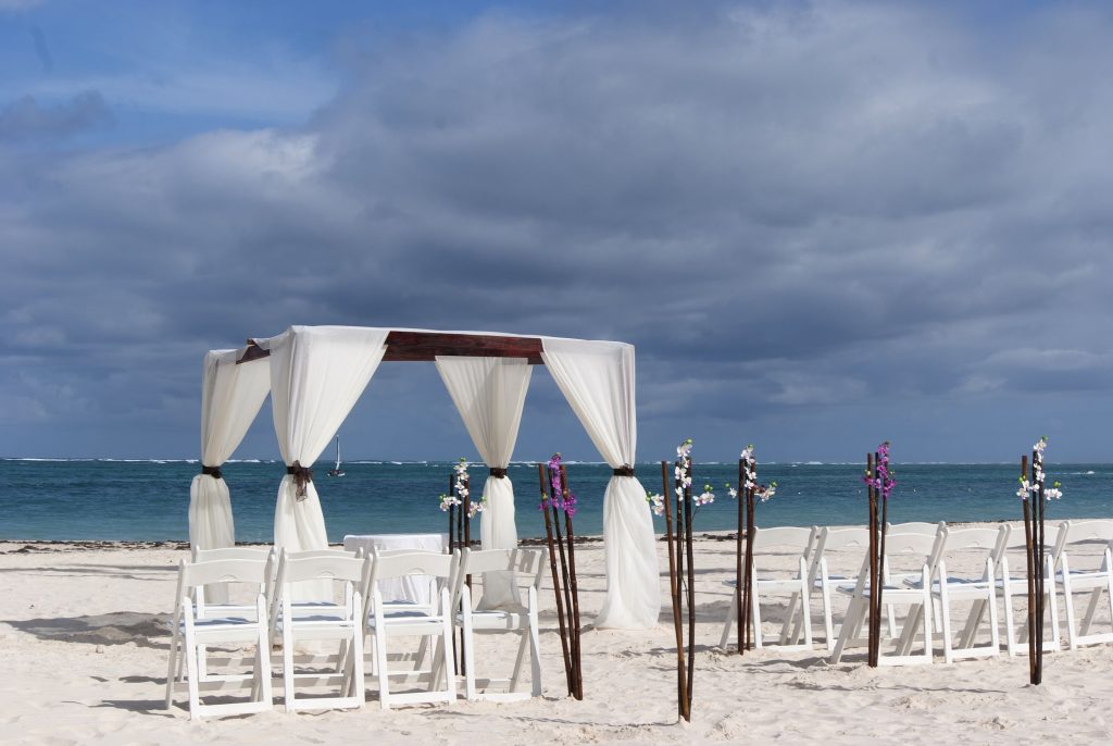 Elegant Wedding Venue With Onsite Accommodation In Victoria – The Trawool Estate