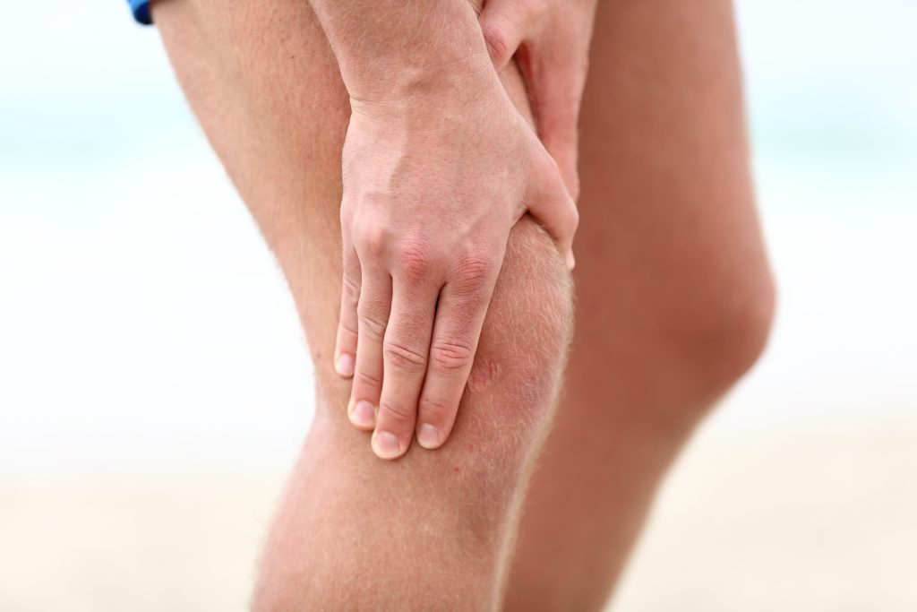 Contact Hands-On Health Care & Chiropractic for Professional Knee Pain Treatment in Tarpon Springs FL